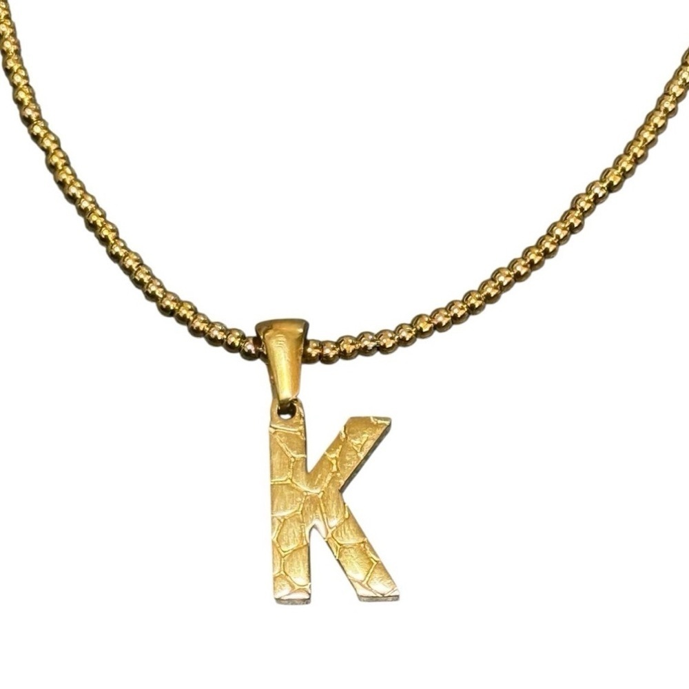 Textured Gold 'K' Pendant Necklace